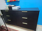 Cômoda 6 Gavetas Yves 135cm Preto Fosco com Champanhe
