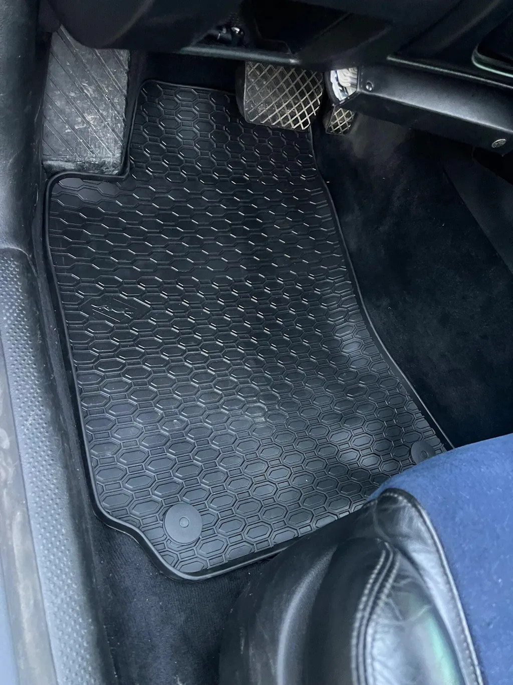 Covorase auto Volkswagen Passat B5, an fabricatie 10.1996 - 2005, caroserie combi | 817
