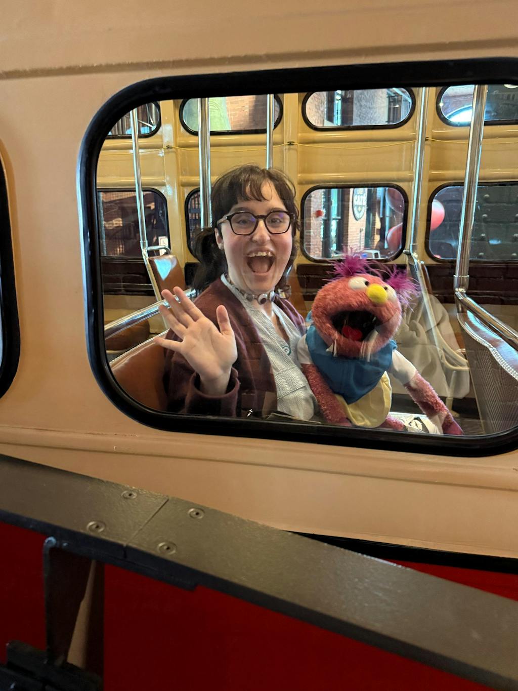 Smooch Monster Puppet – 24" Full Body