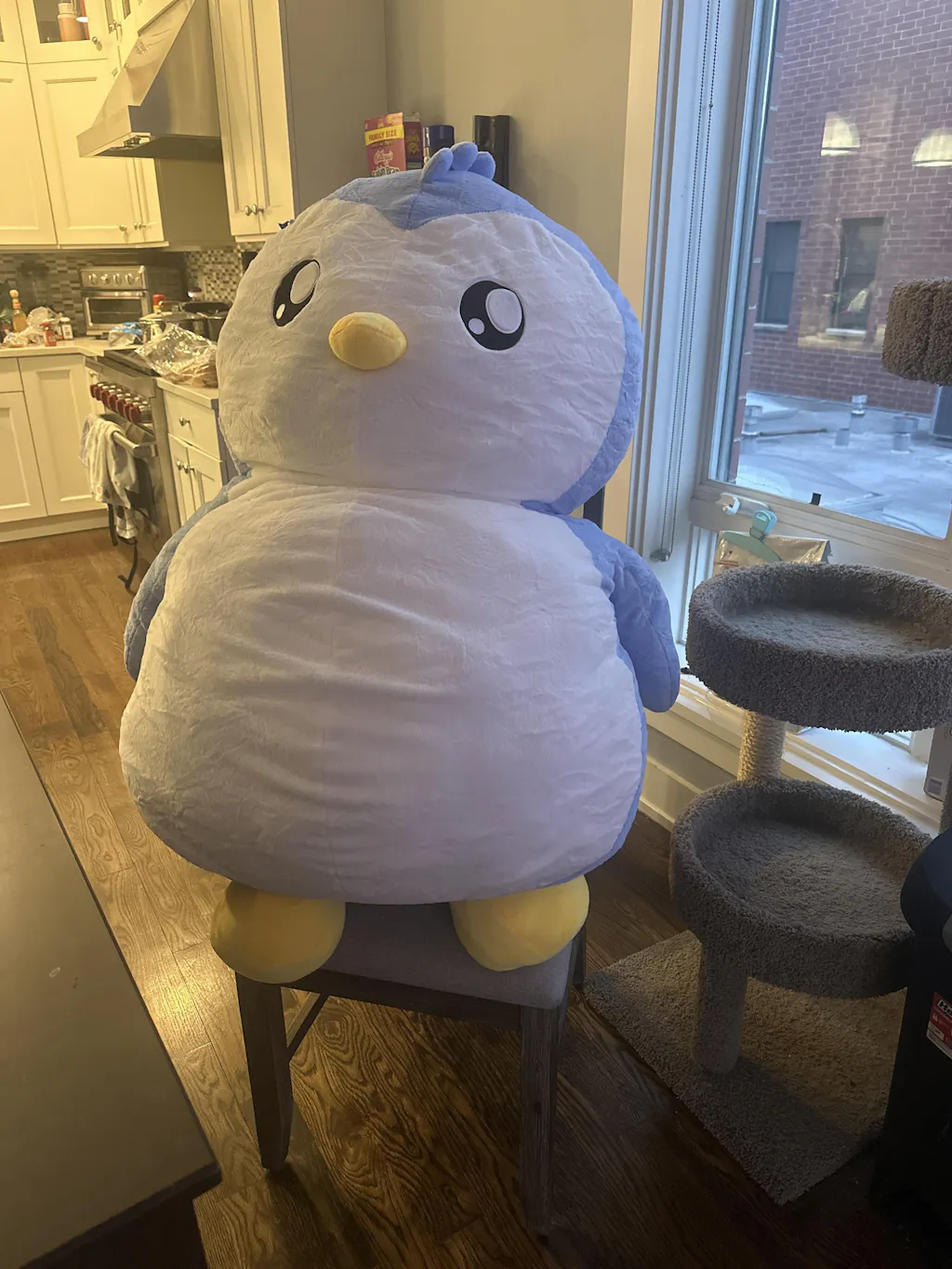 Giant Pengu Plush – Pudgy Penguins