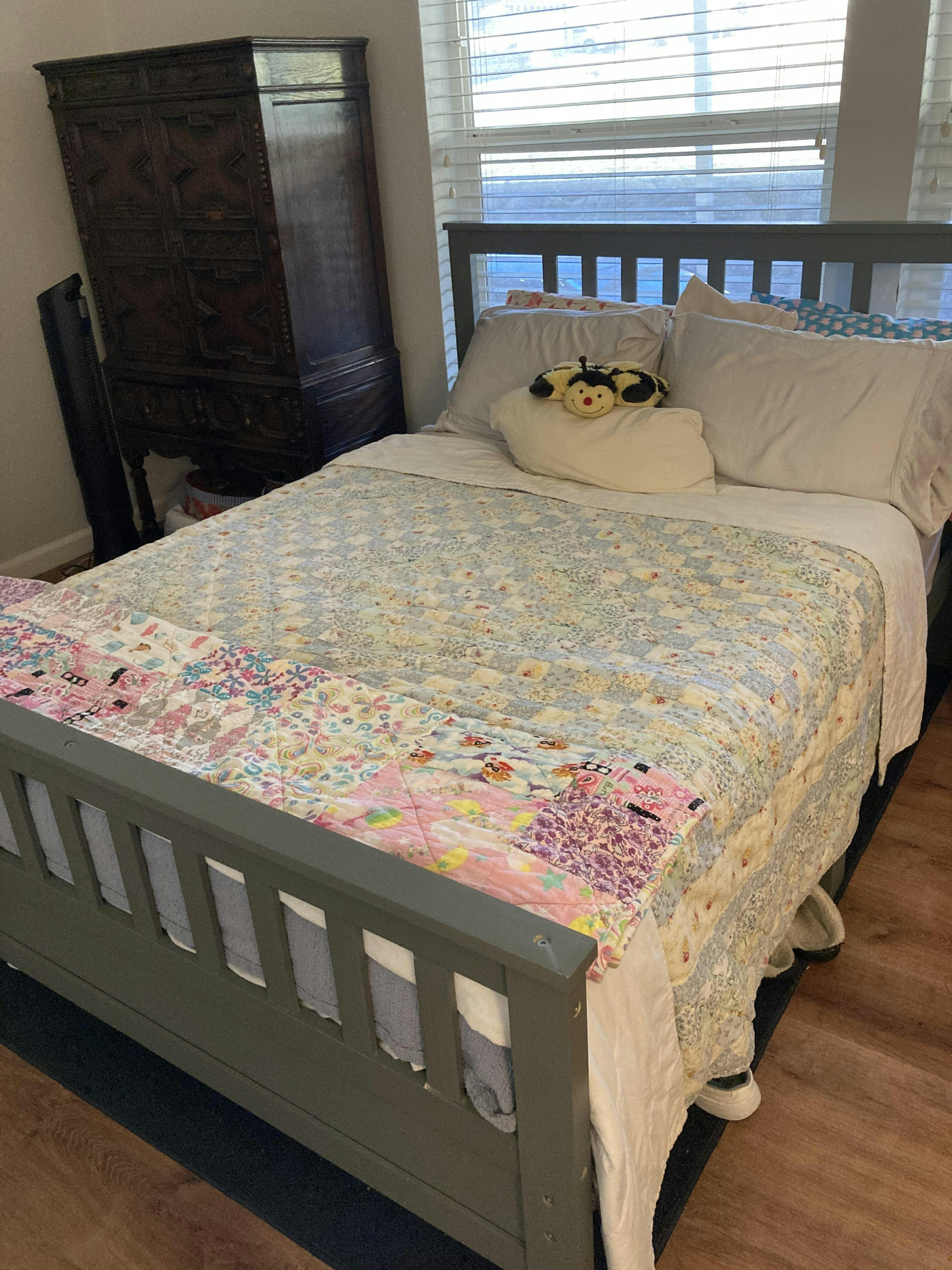 Puffy Lux Hybrid AwardWinning Memory Foam Mattresses