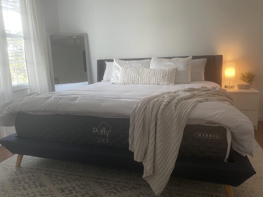 Puffy Lux Hybrid AwardWinning Memory Foam Mattresses
