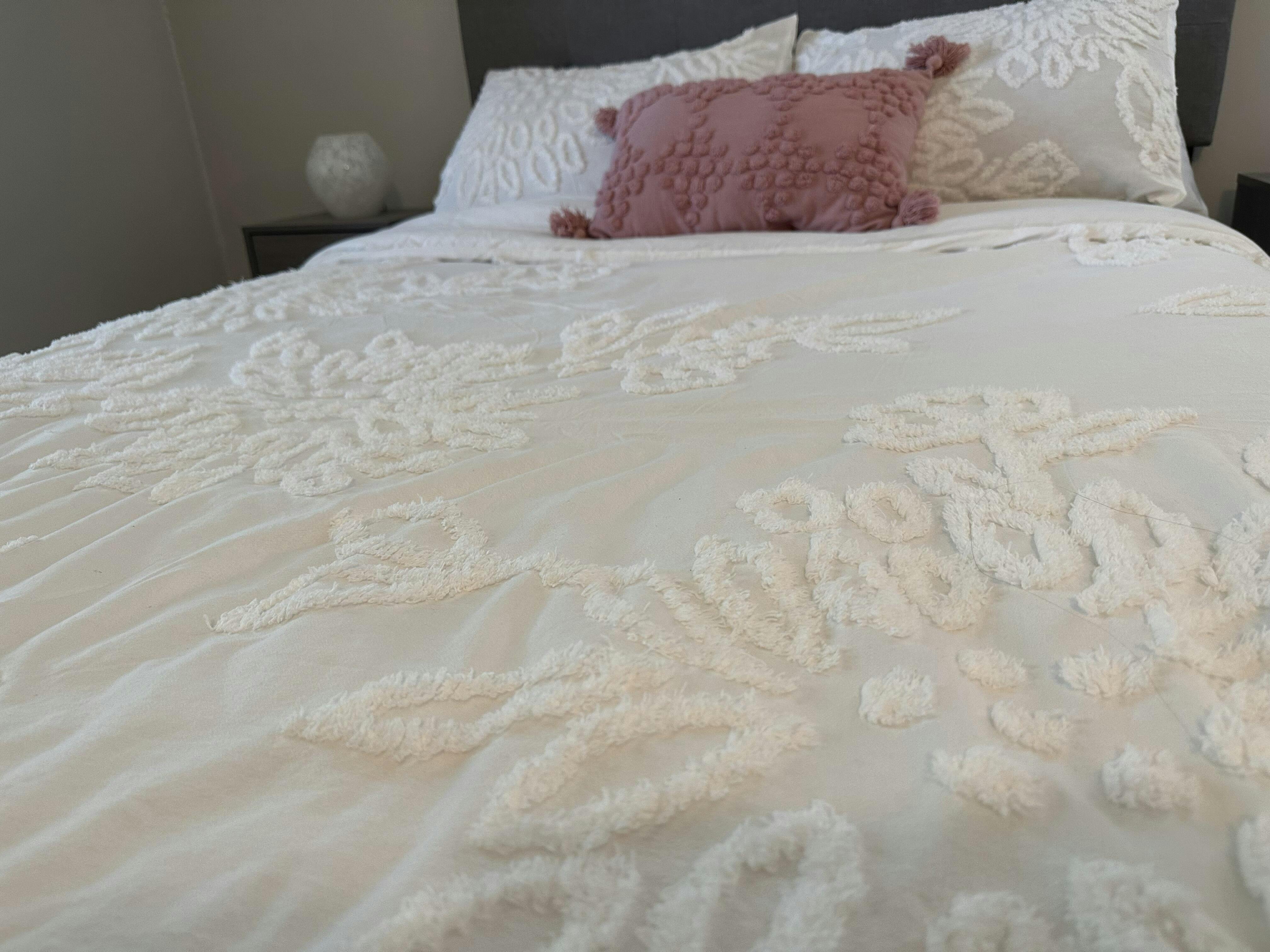 Puffy Mattress Reviews & Ratings 2023 Puffy® Canada