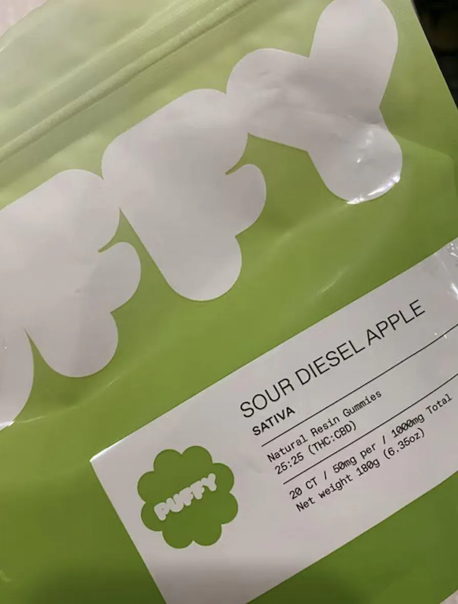 Sour Diesel Apple Natural Resin THC Gummies (Sativa) | PUFFY