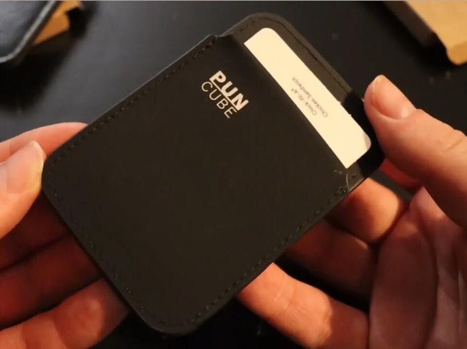 PUNCUBE Minimal Wallet 3.0 Pro with dedicated key holder multitool