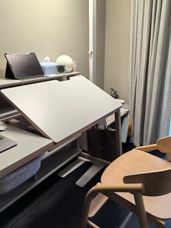 No. 1 Study Desk