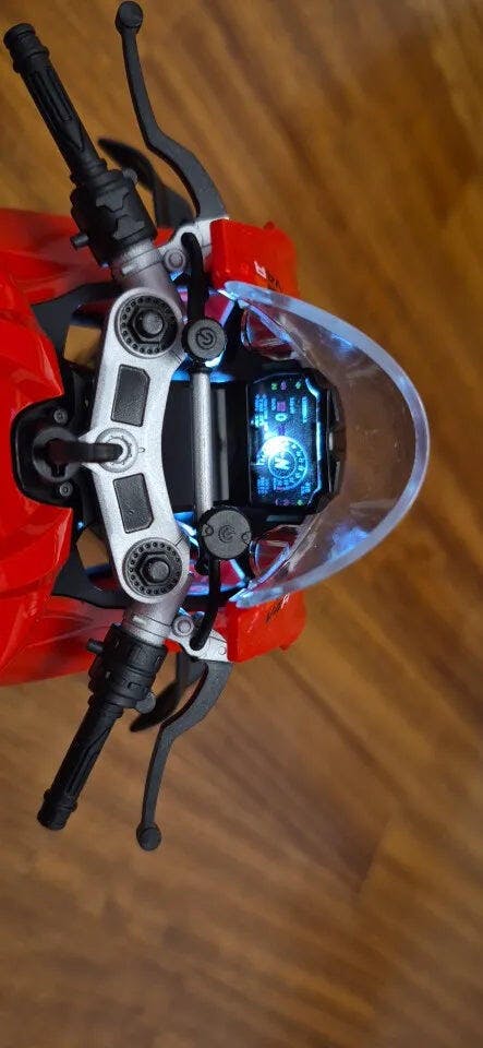 Customer photo for 1:6 Ducati Panigale V4R Diecast Alloy Model