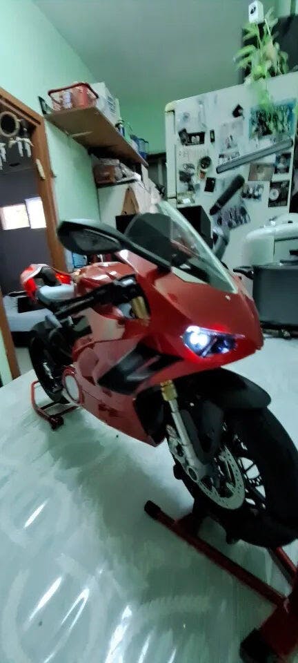 Customer photo for 1:6 Ducati Panigale V4R Diecast Alloy Model
