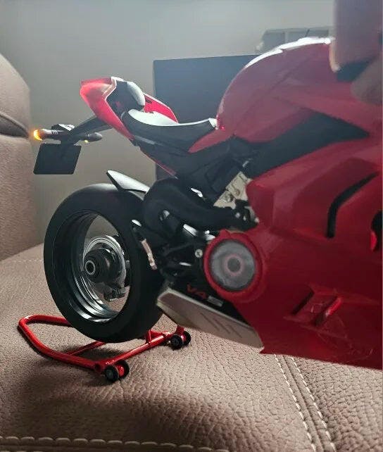 Customer photo for 1:6 Ducati Panigale V4R Diecast Alloy Model