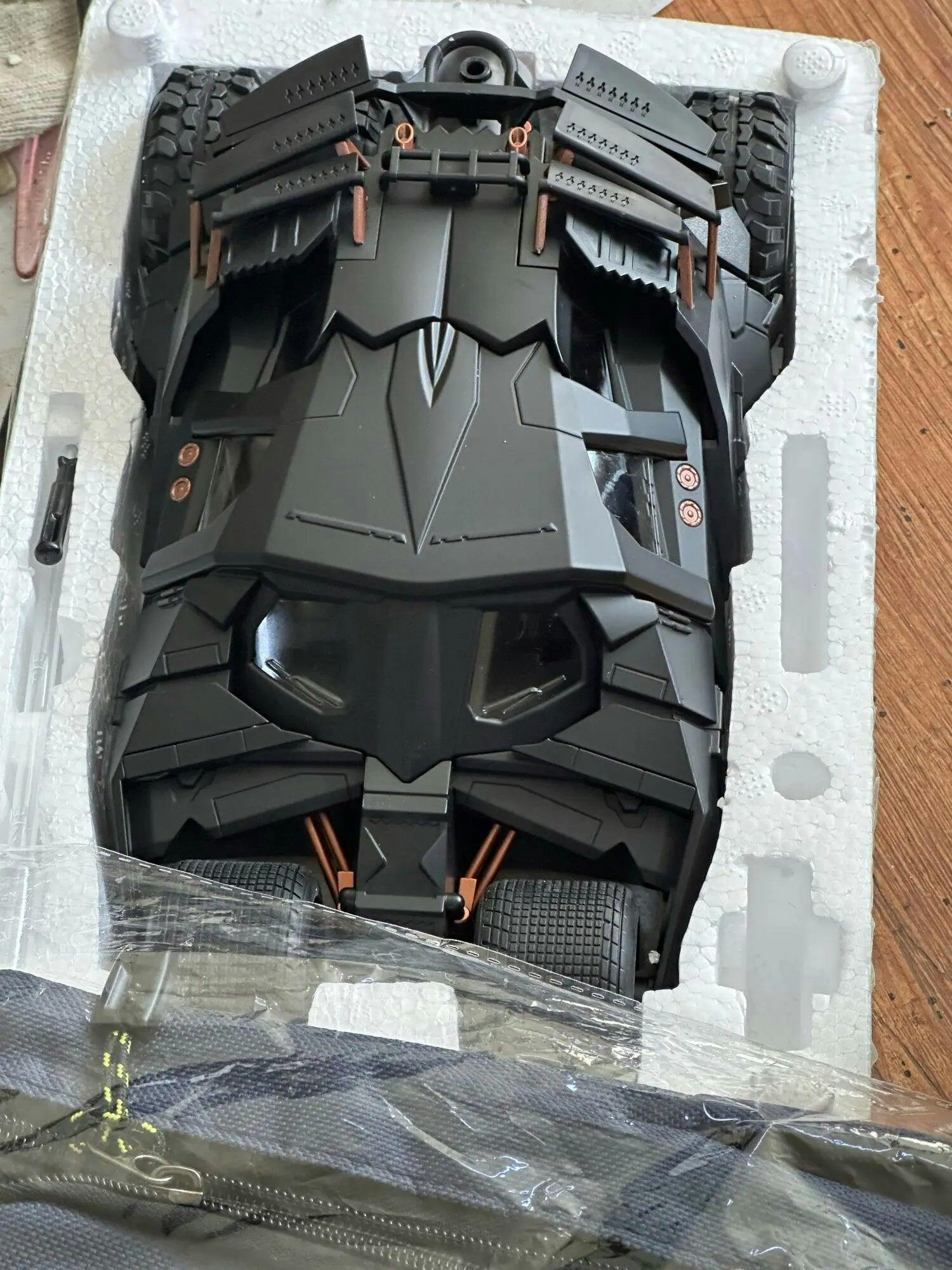 Customer photo for 1/18 Classic Batmobile Alloy Diecast