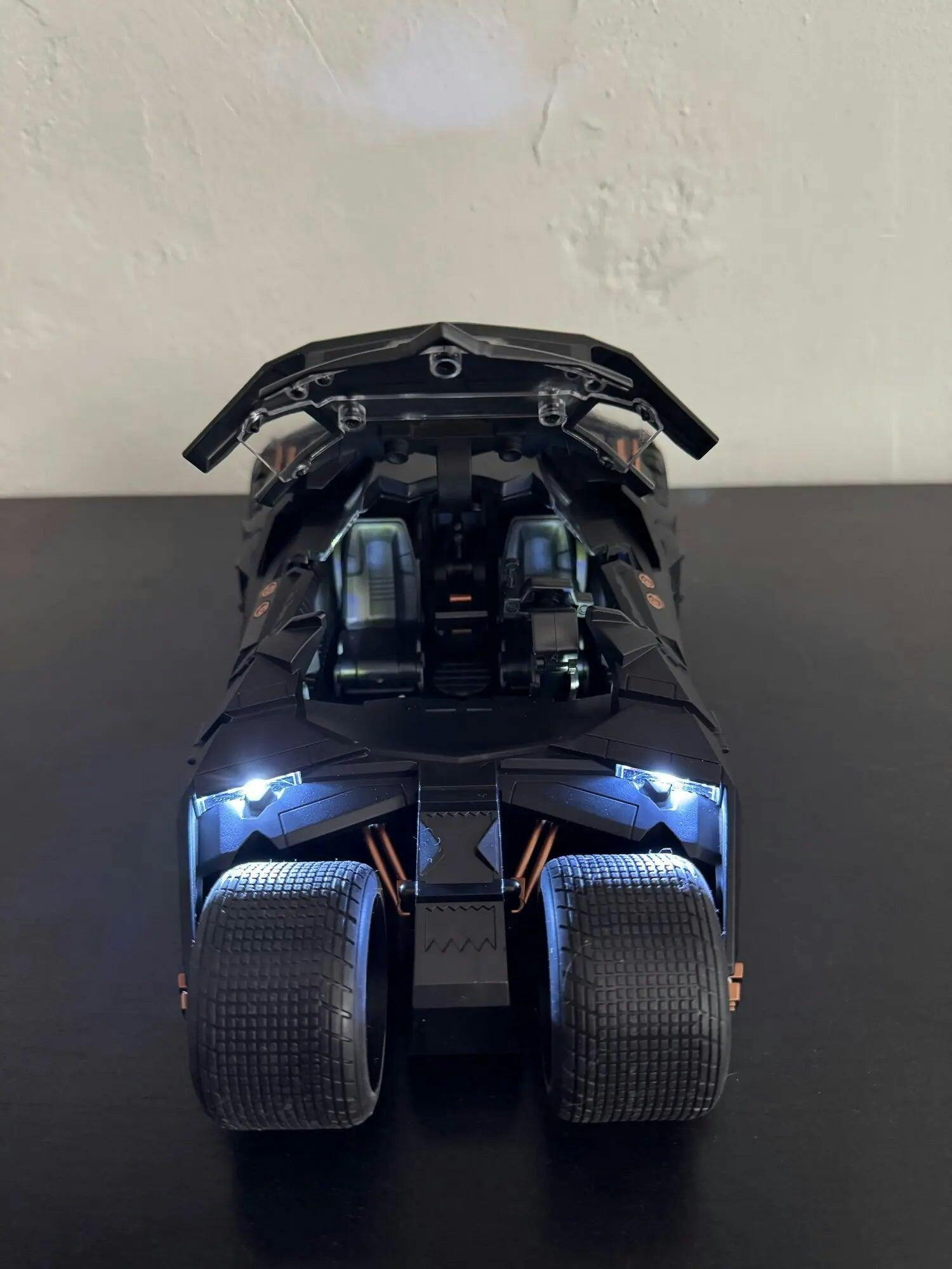 Customer photo for 1/18 Classic Batmobile Alloy Diecast