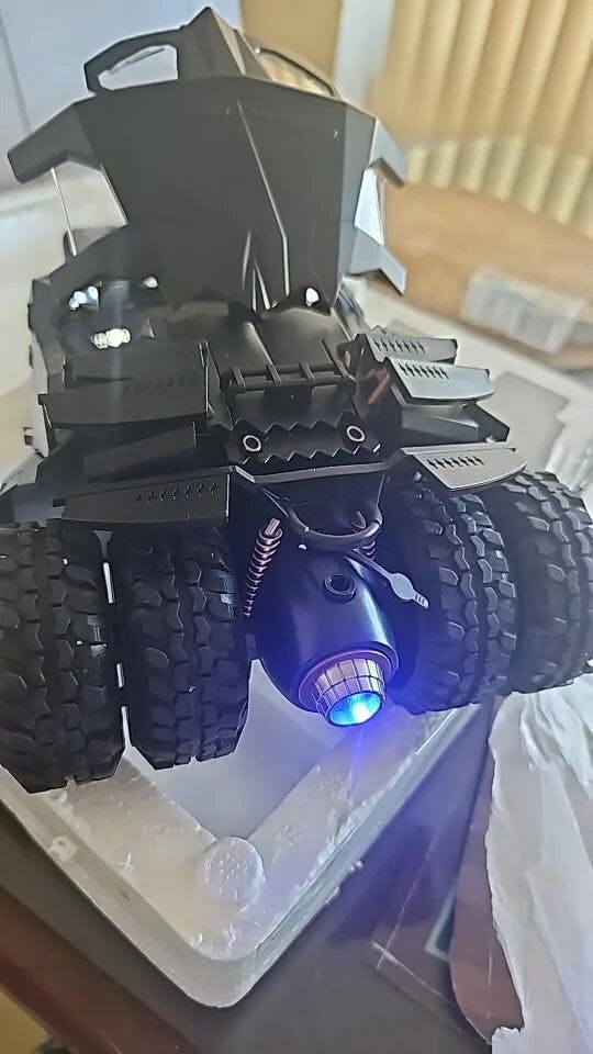 Customer photo for 1/18 Classic Batmobile Alloy Diecast