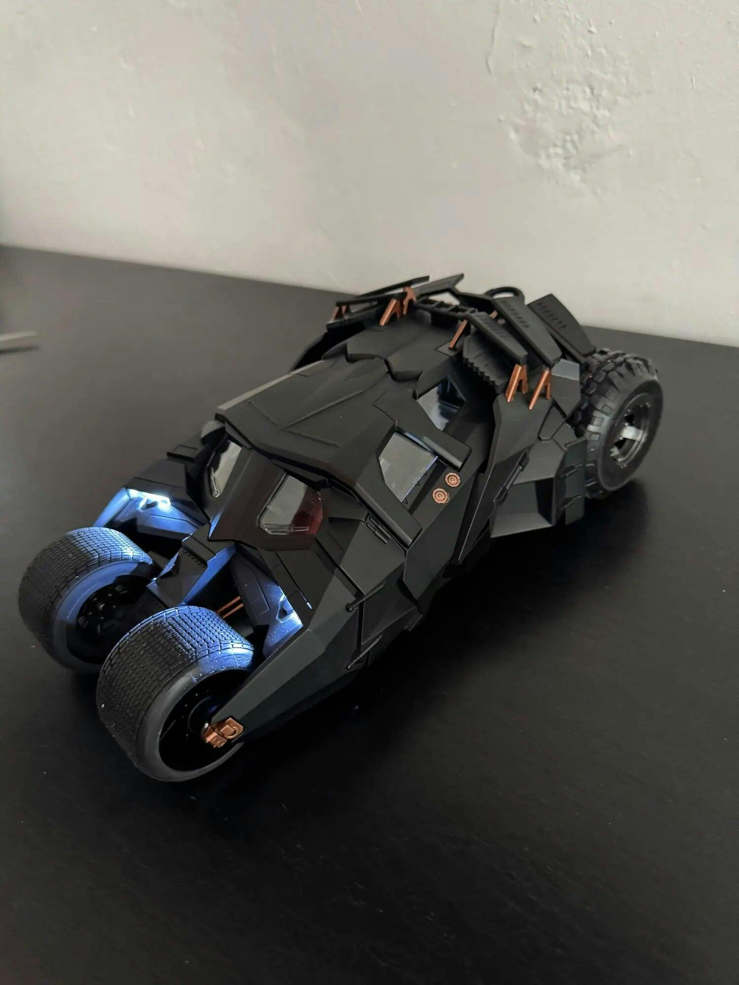 Customer photo for 1/18 Classic Batmobile Alloy Diecast