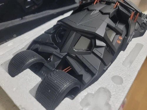 Customer photo for 1/18 Classic Batmobile Alloy Diecast