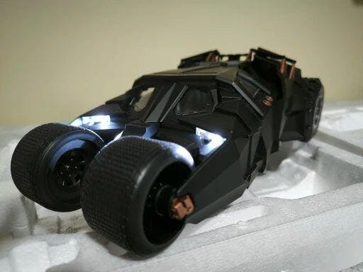Customer photo for 1/18 Classic Batmobile Alloy Diecast