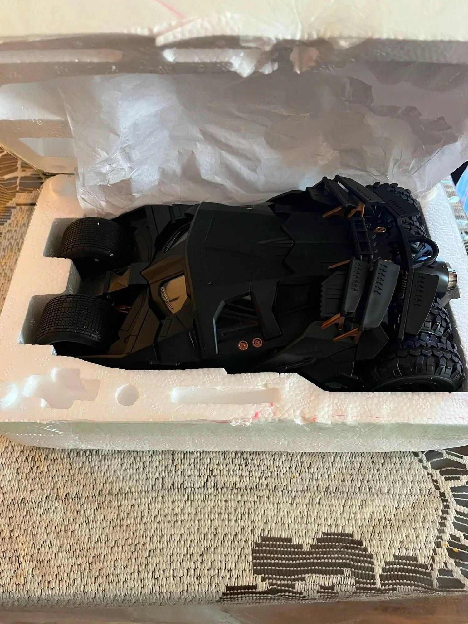 Customer photo for 1/18 Classic Batmobile Alloy Diecast