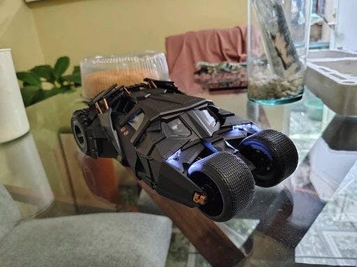 Customer photo for 1/18 Classic Batmobile Alloy Diecast