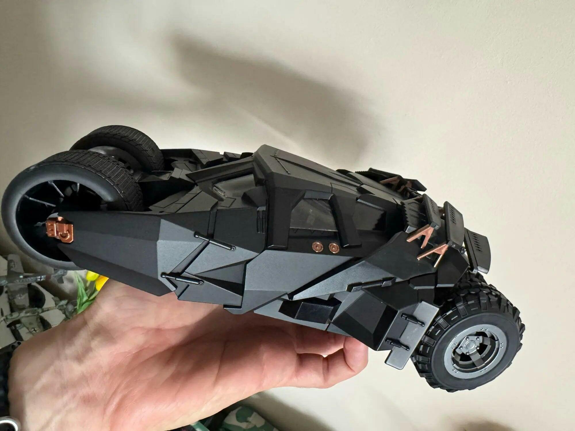 Customer photo for 1/18 Classic Batmobile Alloy Diecast