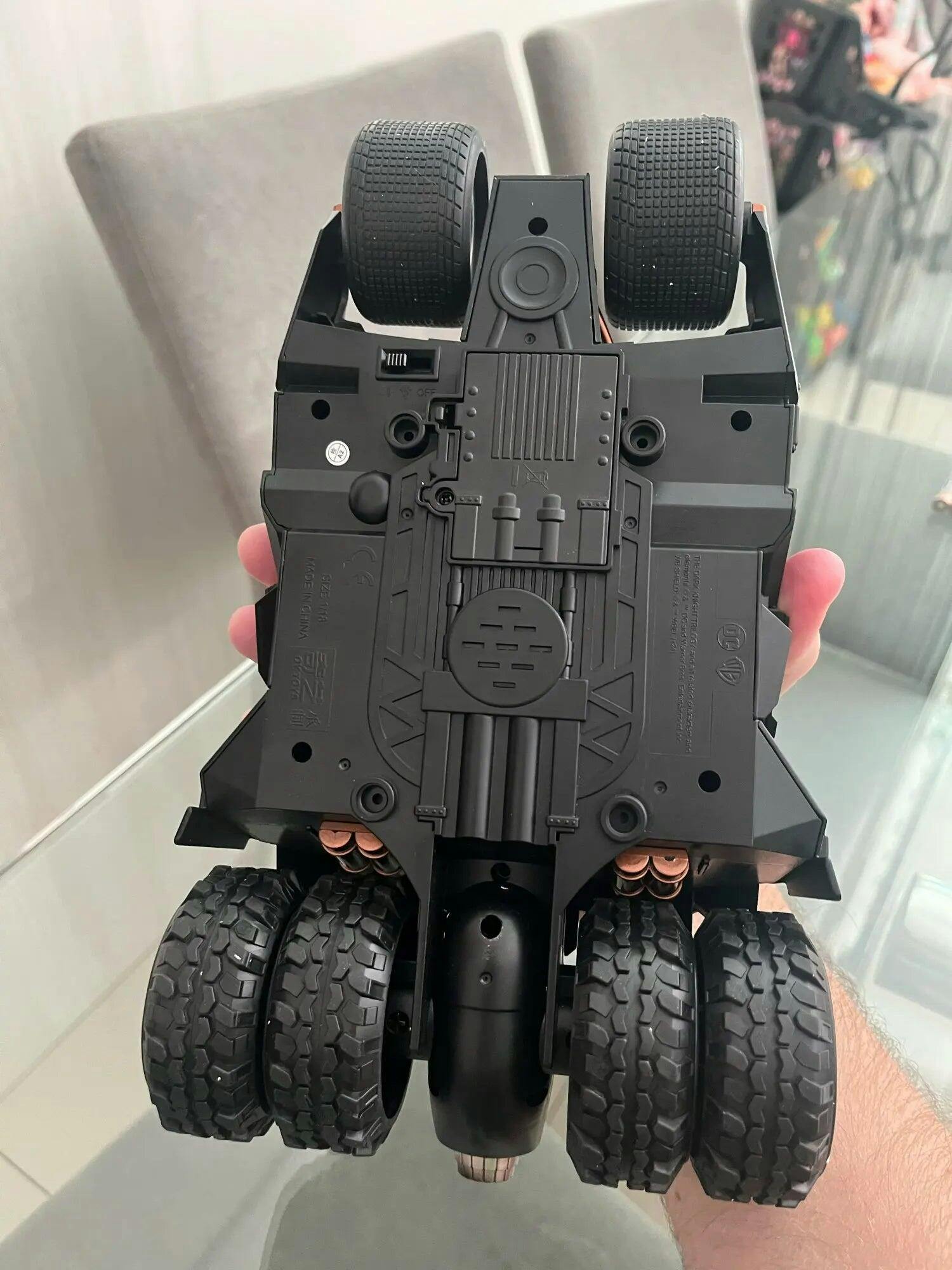 Customer photo for 1/18 Classic Batmobile Alloy Diecast