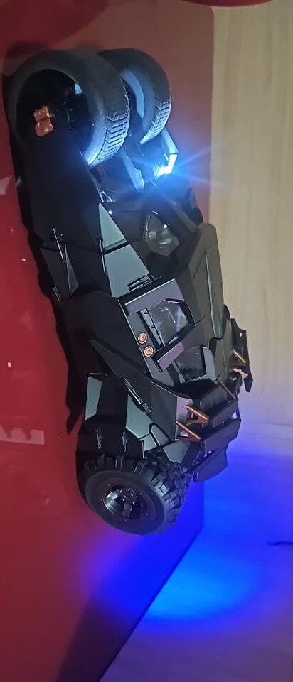 Customer photo for 1/18 Classic Batmobile Alloy Diecast