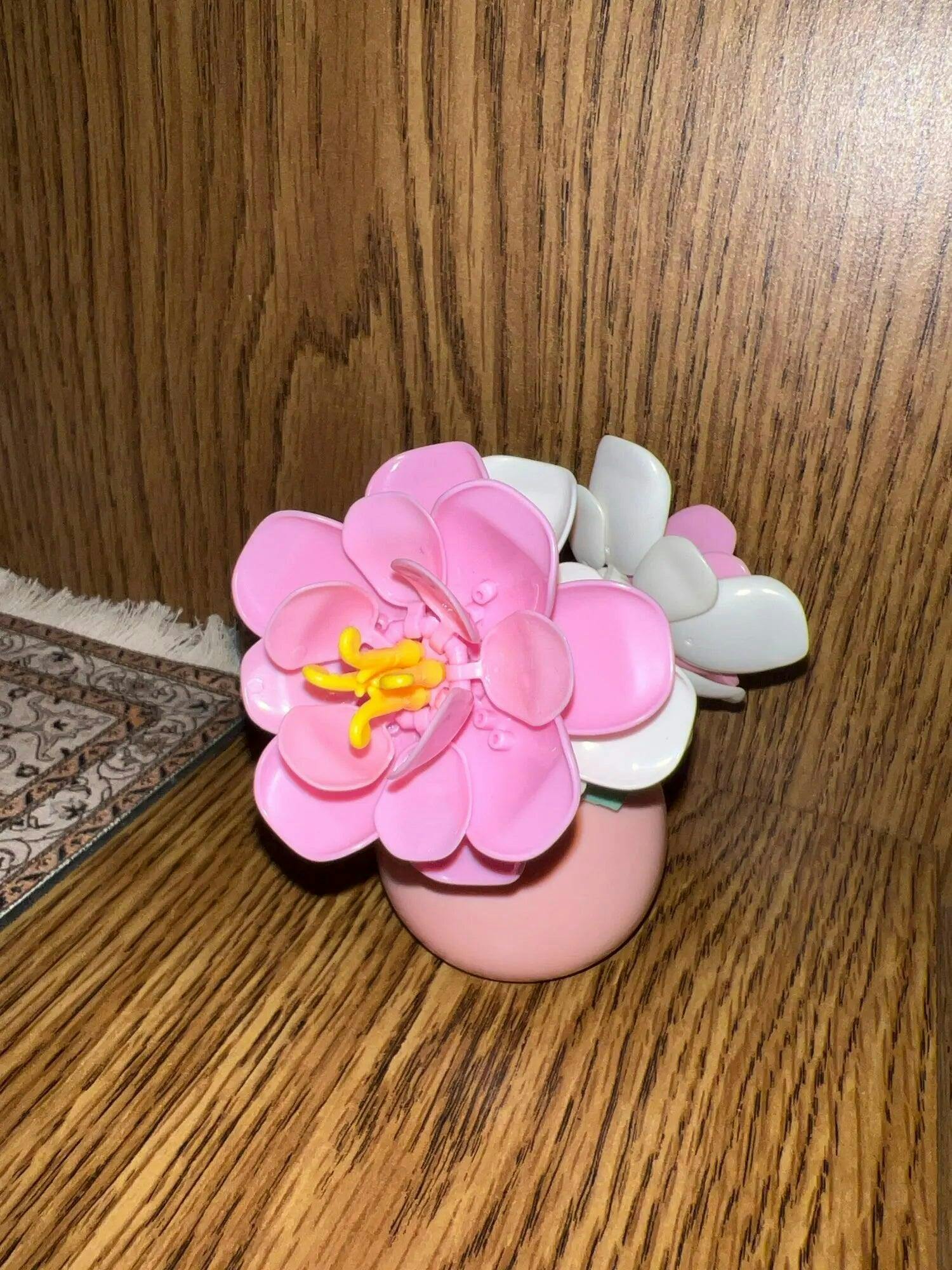 Customer photo for Building Block Flowers - Brick Bouquet with Vase