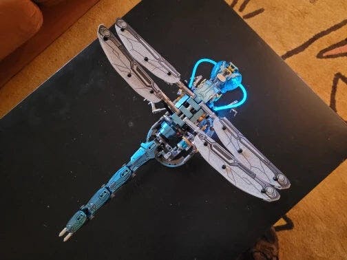 Customer photo for Mechanical Dragonfly Building Kit — 866 Pieces, LED