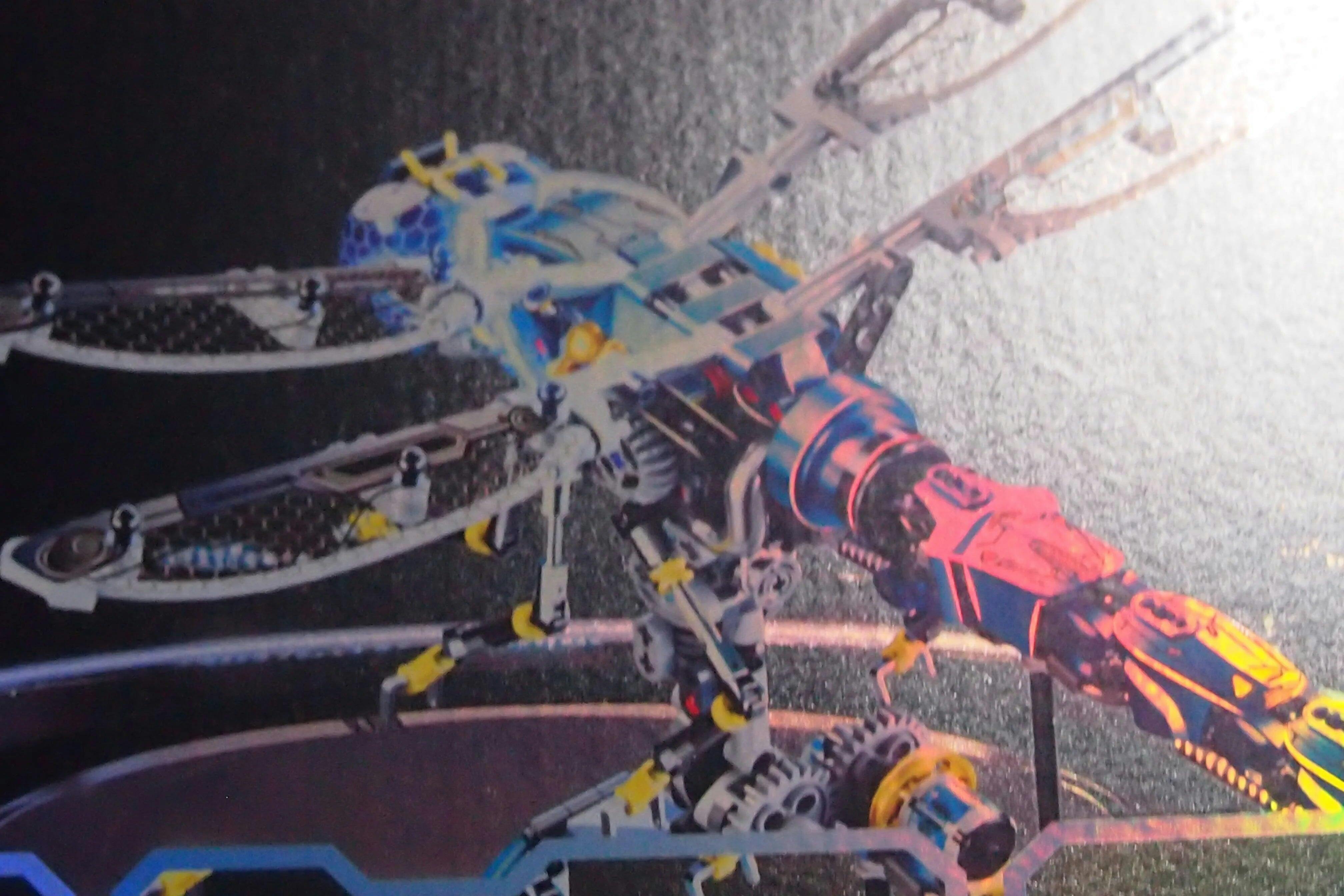 Customer photo for Mechanical Dragonfly Building Kit — 866 Pieces, LED