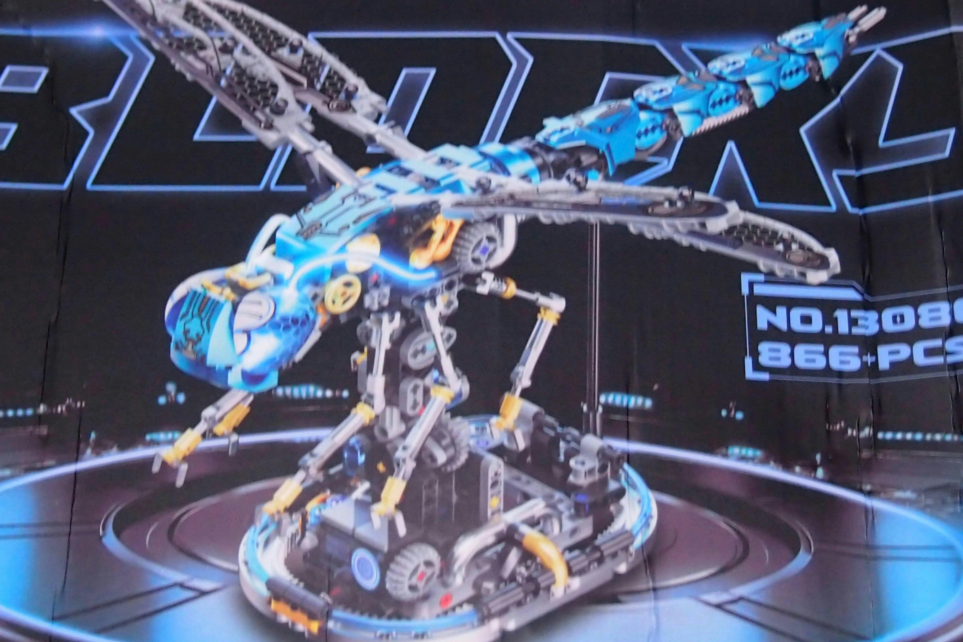 Customer photo for Mechanical Dragonfly Building Kit — 866 Pieces, LED