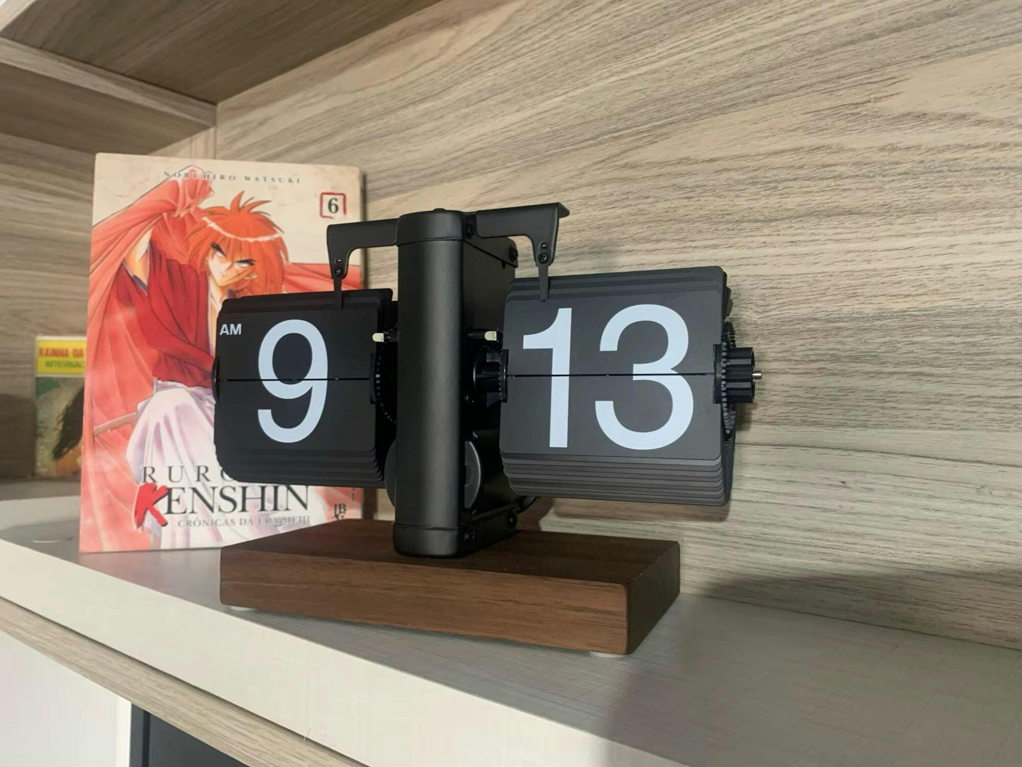 Customer photo for Retro Flip Down Clock with Automatic Rotating