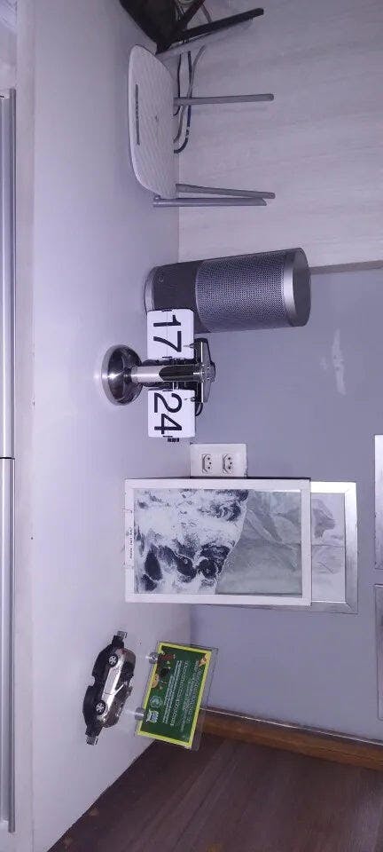 Customer photo for Retro Flip Down Clock with Automatic Rotating