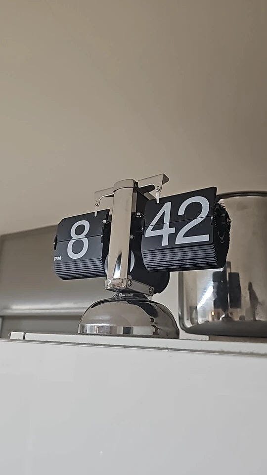 Customer photo for Retro Flip Down Clock with Automatic Rotating