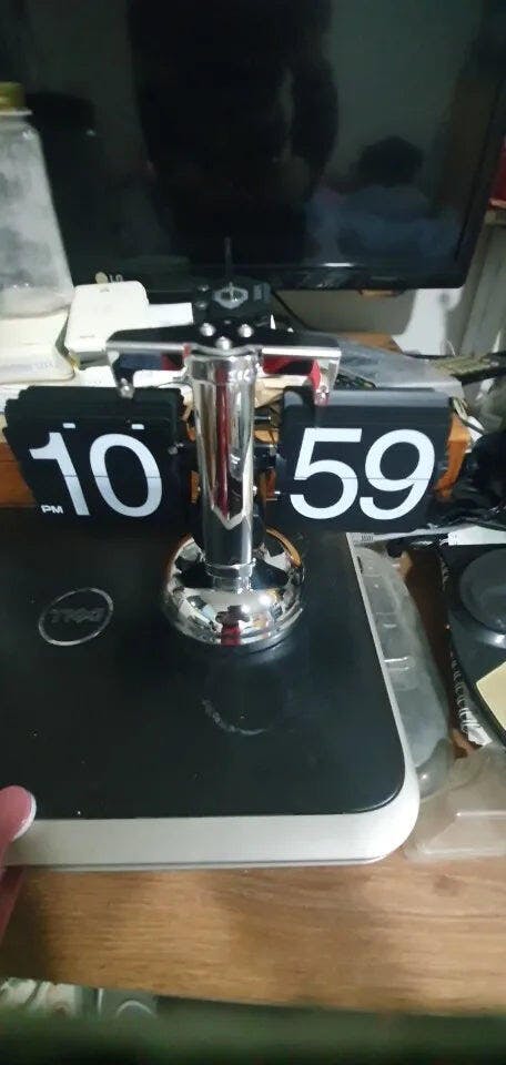 Customer photo for Retro Flip Down Clock with Automatic Rotating