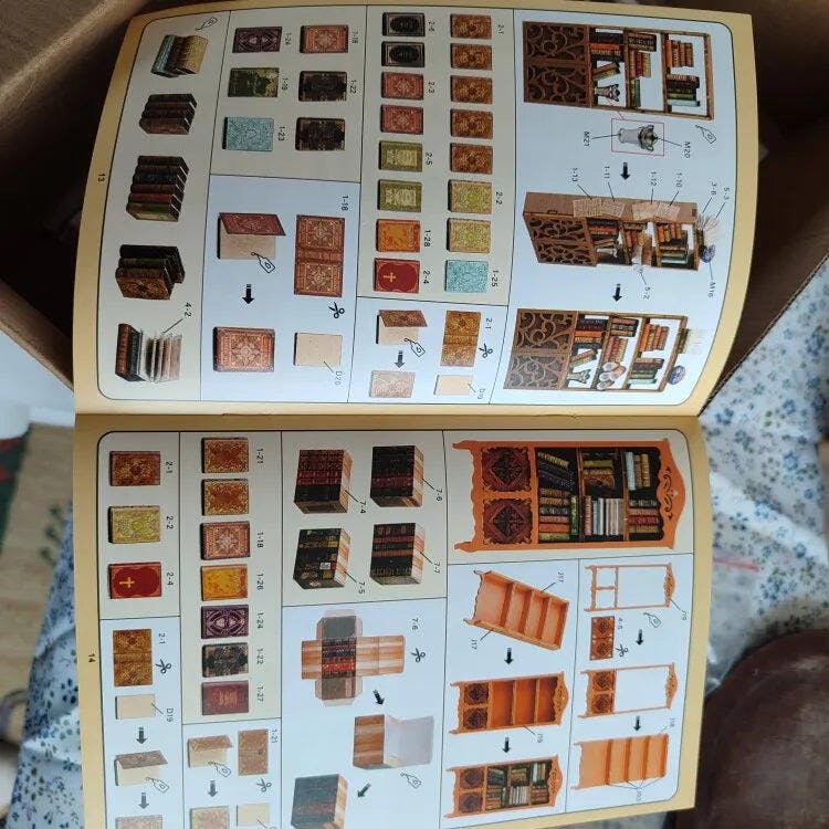 Customer photo for Diy Book Nook Shelf - Magic 3D Bookends Collection