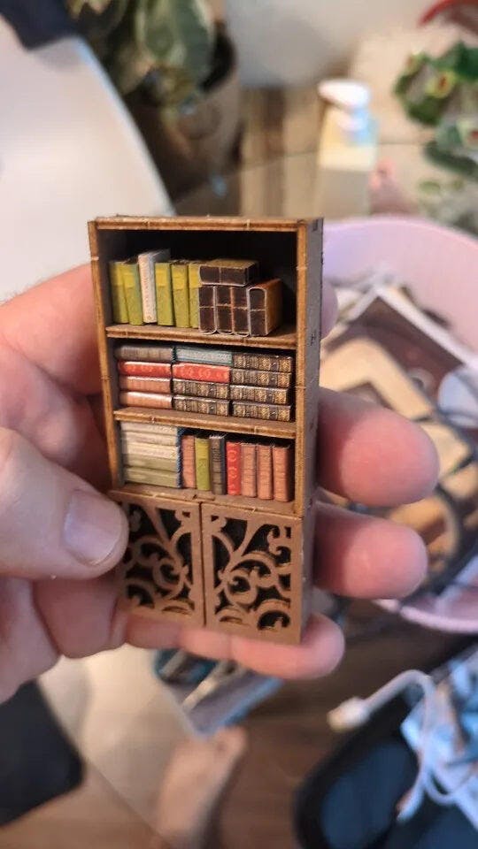 Customer photo for Diy Book Nook Shelf - Magic 3D Bookends Collection