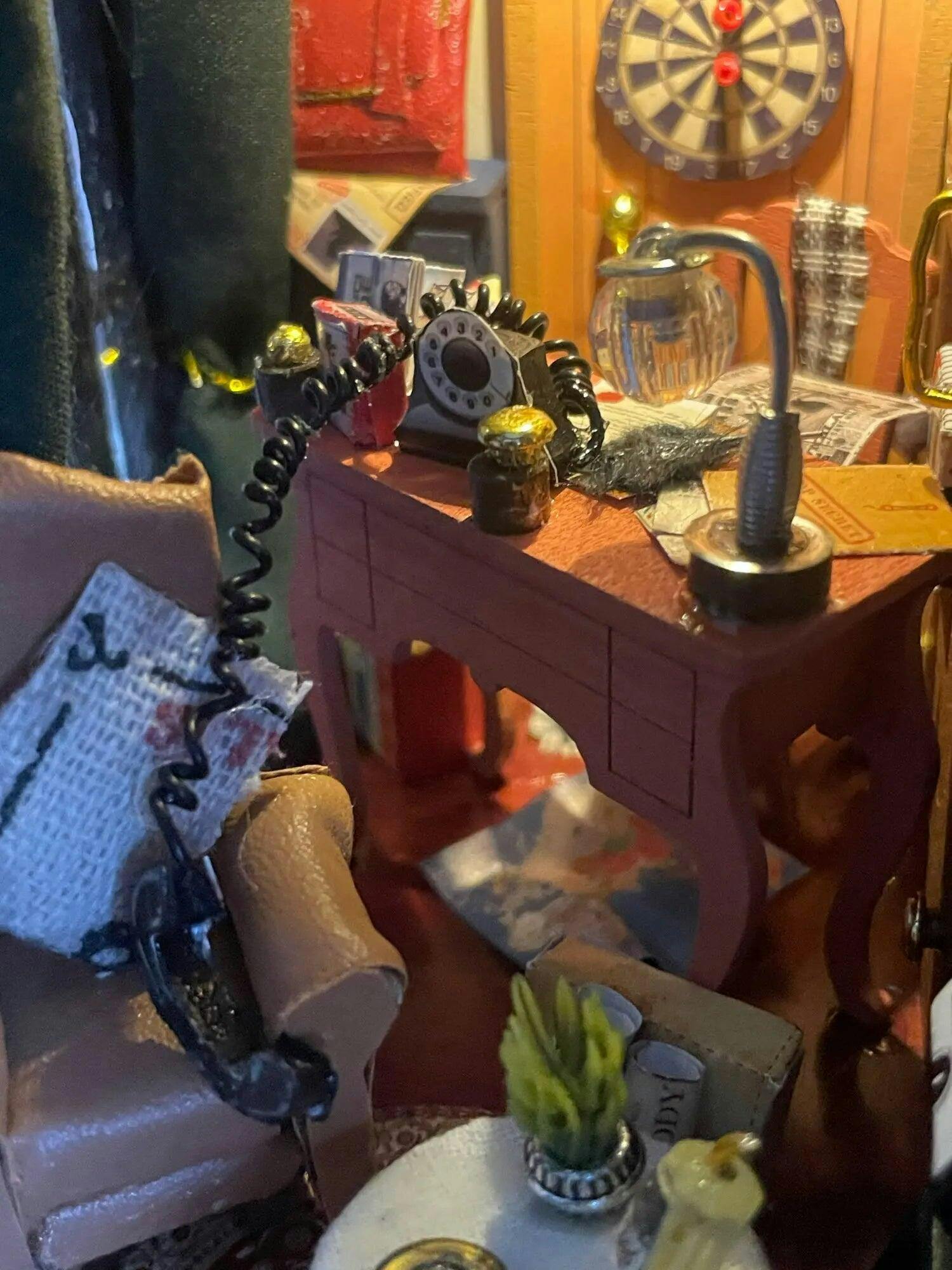 Customer photo for Diy Book Nook Shelf - Magic 3D Bookends Collection
