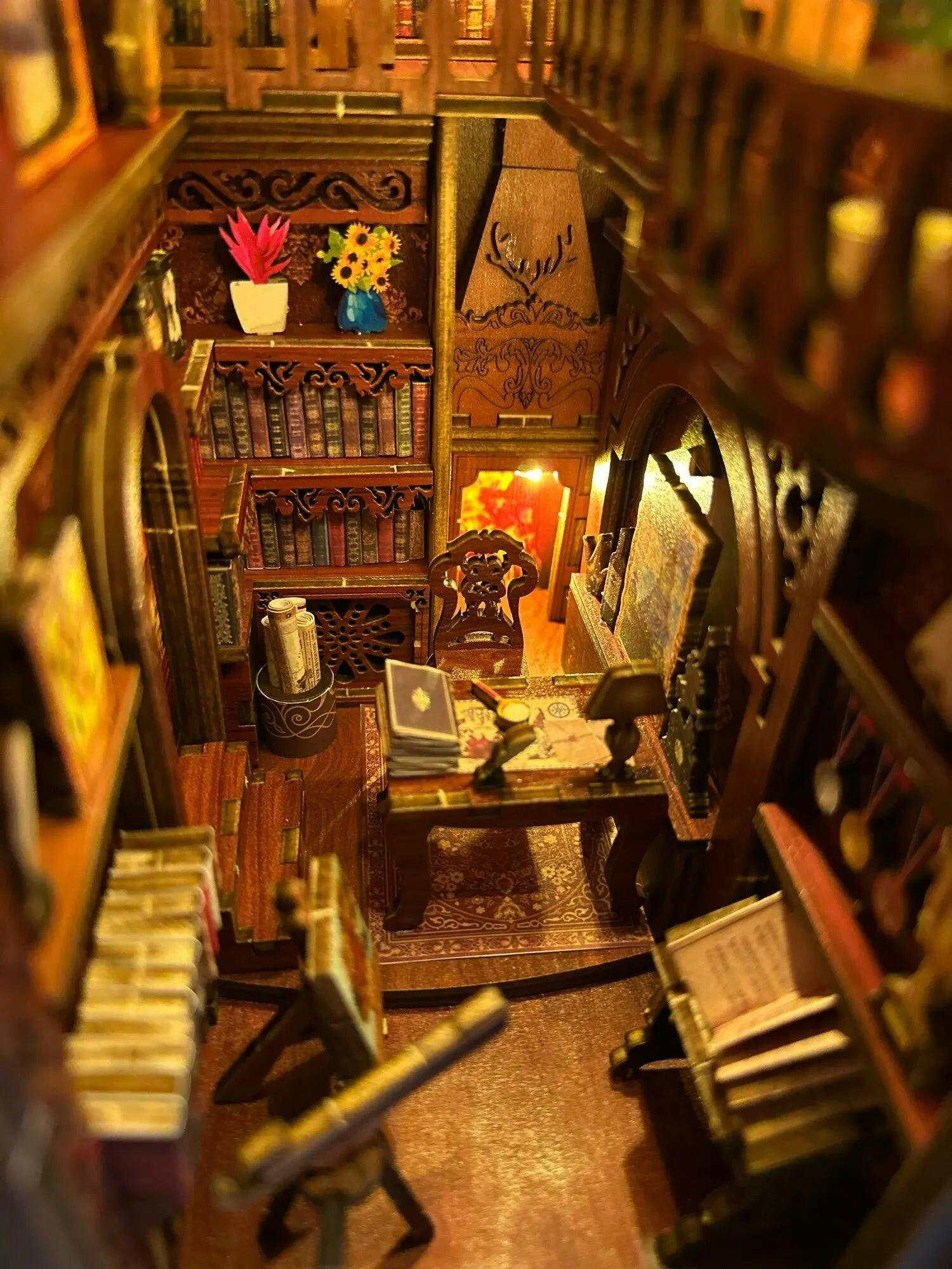 Customer photo for Diy Book Nook Shelf - Magic 3D Bookends Collection
