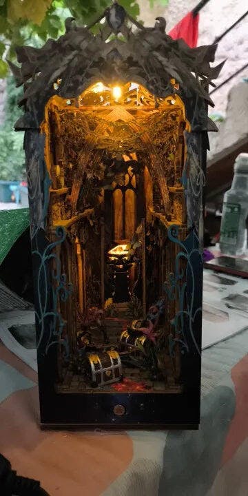 Customer photo for Diy Book Nook Shelf - Magic 3D Bookends Collection