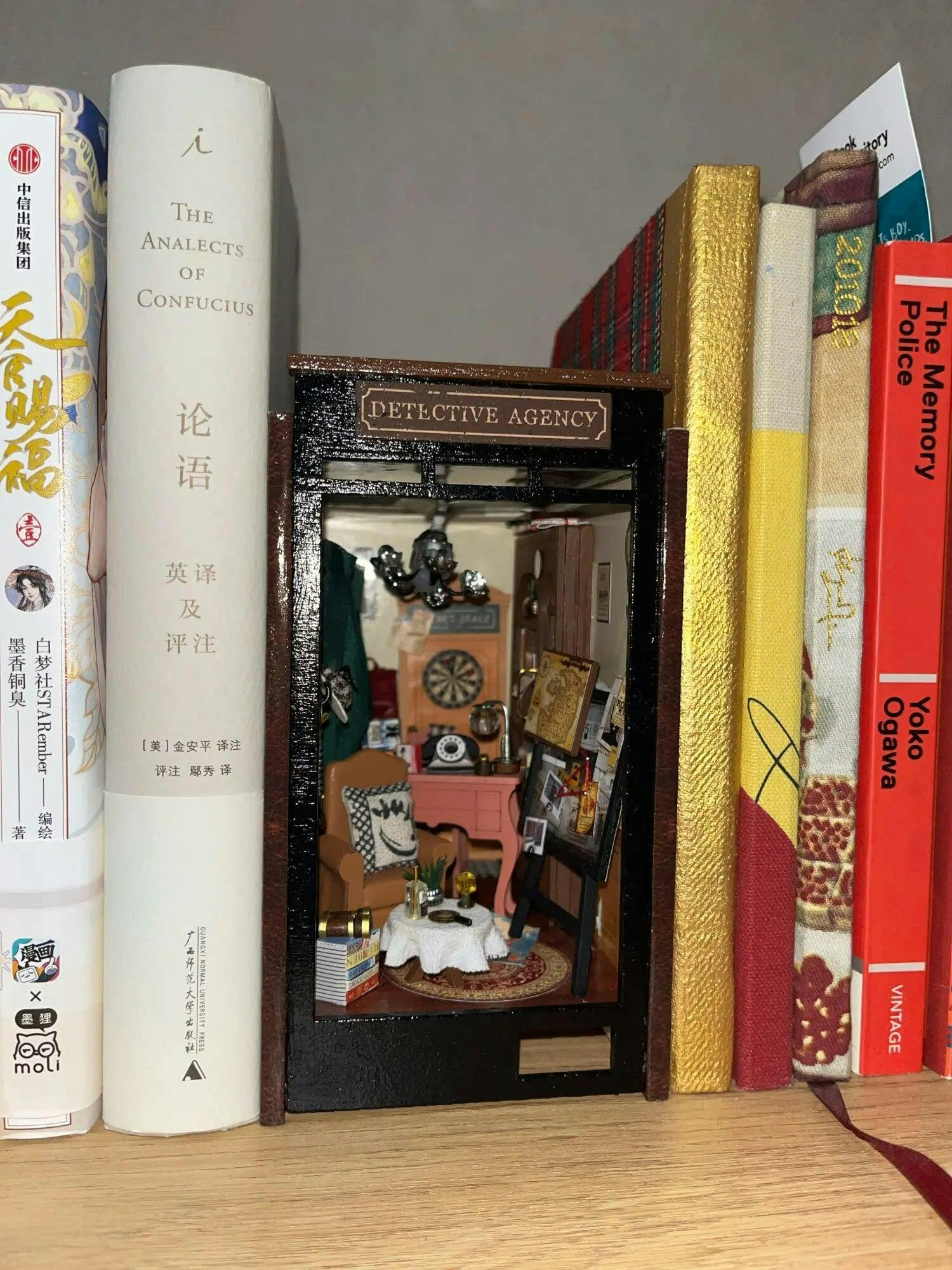 Customer photo for Diy Book Nook Shelf - Magic 3D Bookends Collection