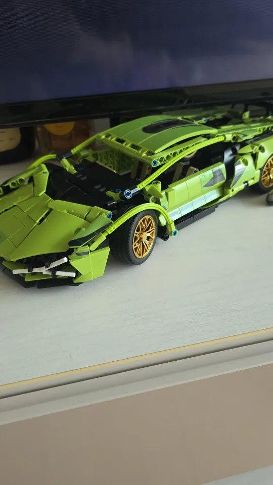 Customer photo for Lamborgini FK937 1:14 Scale Building Blocks RC