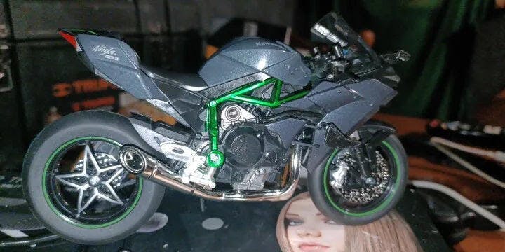 Customer photo for Ninja H2R Die-Cast Motorcycle — 1:12 Scale Model