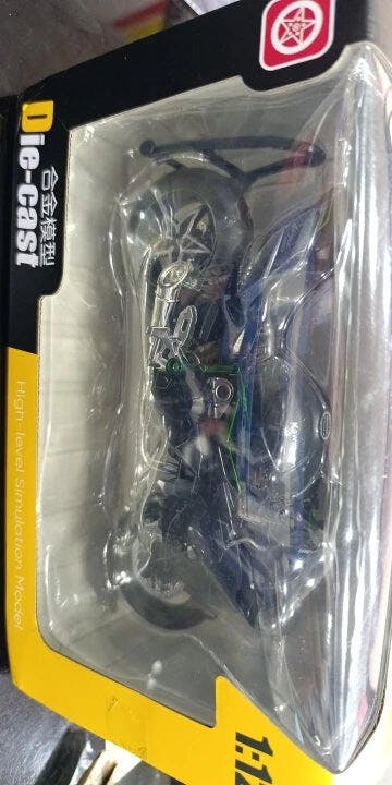 Customer photo for Ninja H2R Die-Cast Motorcycle — 1:12 Scale Model