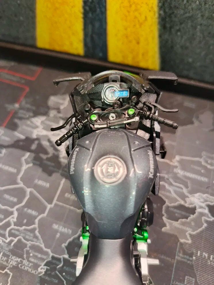 Customer photo for Ninja H2R Die-Cast Motorcycle — 1:12 Scale Model