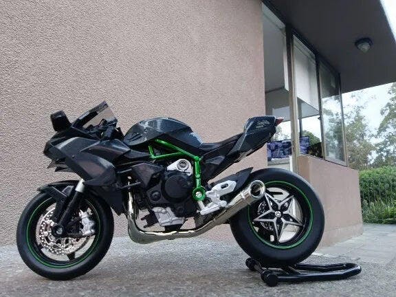 Customer photo for Ninja H2R Die-Cast Motorcycle — 1:12 Scale Model