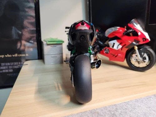 Customer photo for Premium Ninja H2R RC Superbike 1:6 Scale with Realistic Sound & Smoke Effects