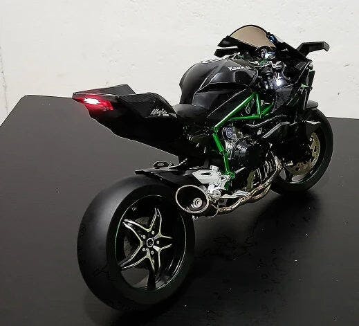 Customer photo for Premium Ninja H2R RC Superbike 1:6 Scale with Realistic Sound & Smoke Effects