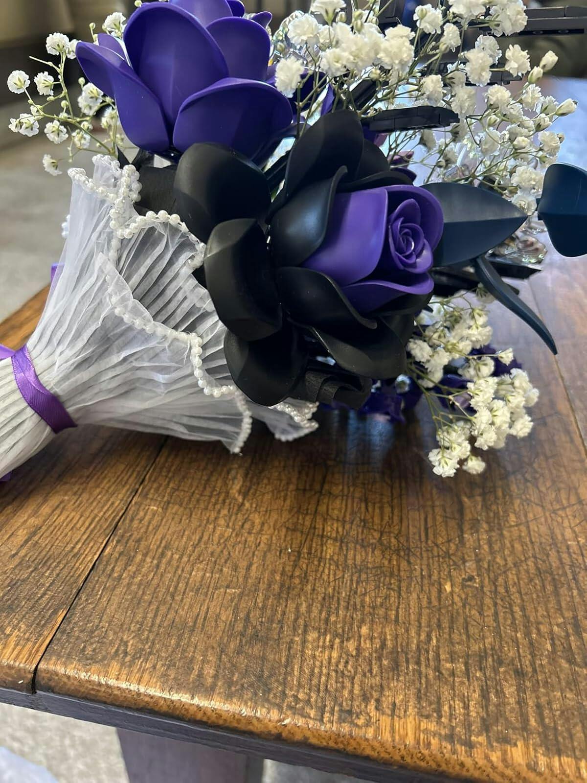 Customer photo for Purple Rose Bouquet Building Blocks Set