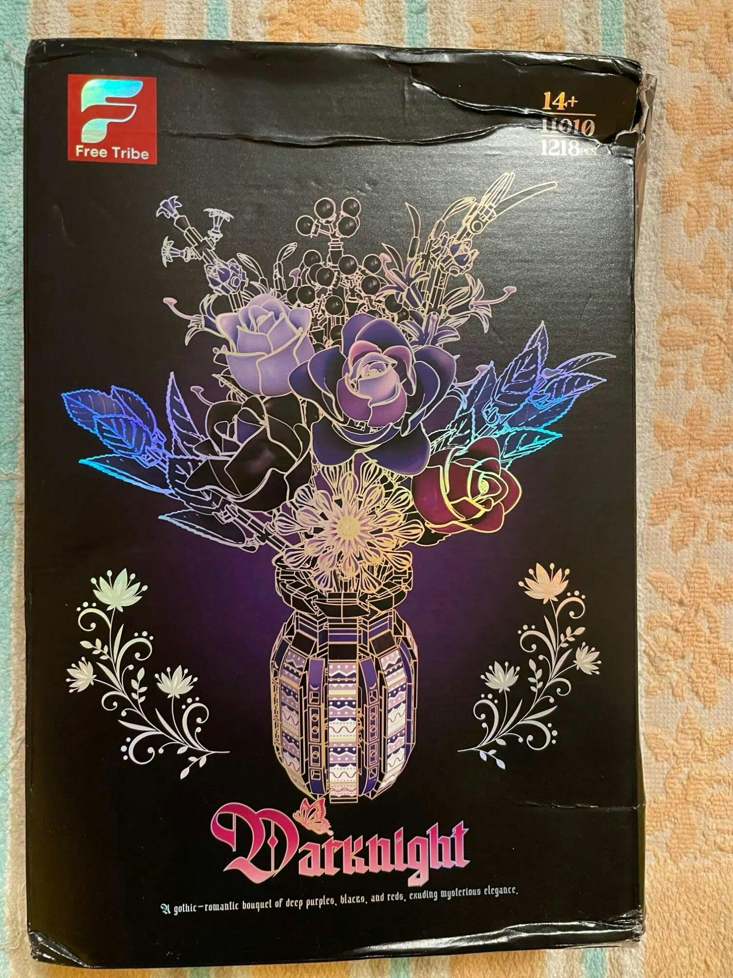 Customer photo for Purple Rose Bouquet Building Blocks Set