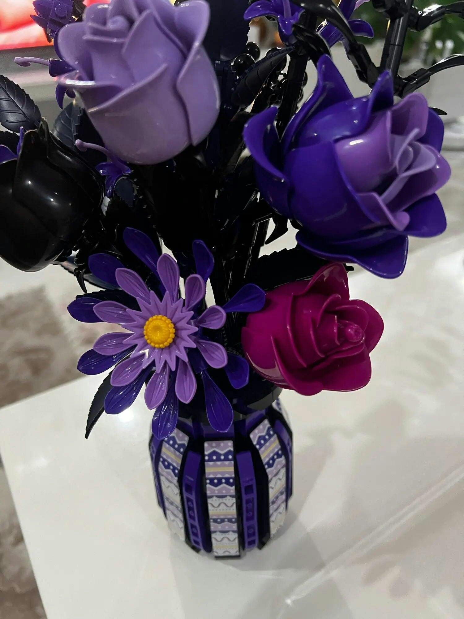 Customer photo for Purple Rose Bouquet Building Blocks Set