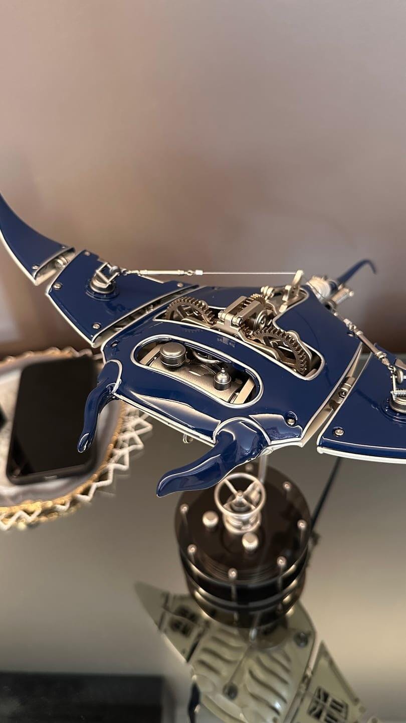 Customer photo for Marine Mechanical Manta Ray Creator Pro