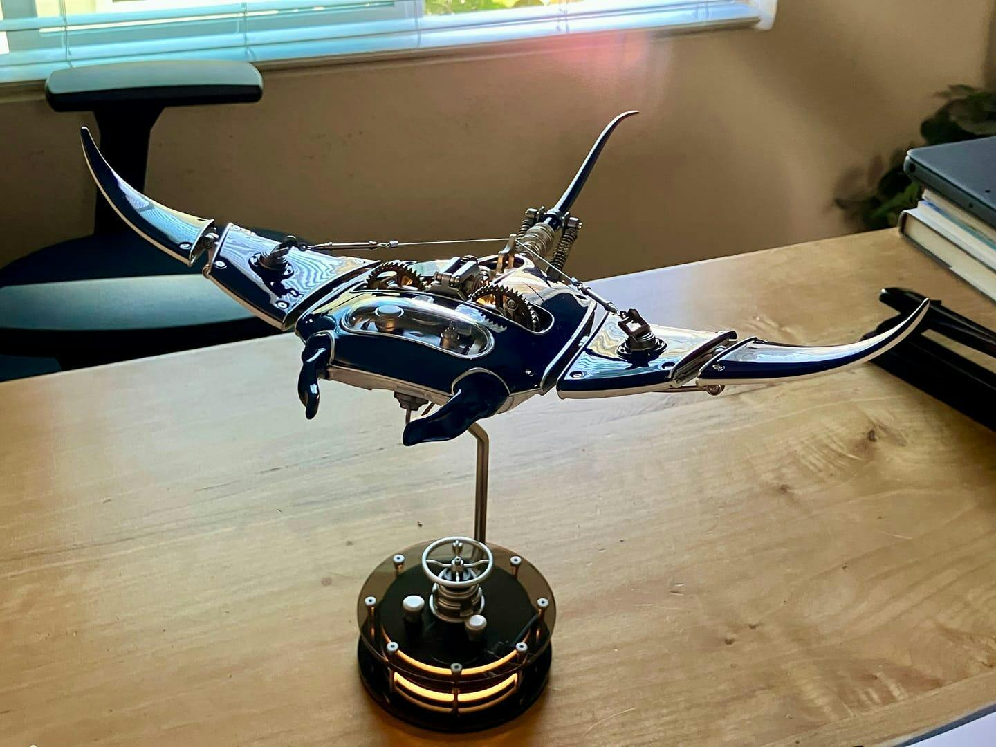 Customer photo for Marine Mechanical Manta Ray Creator Pro
